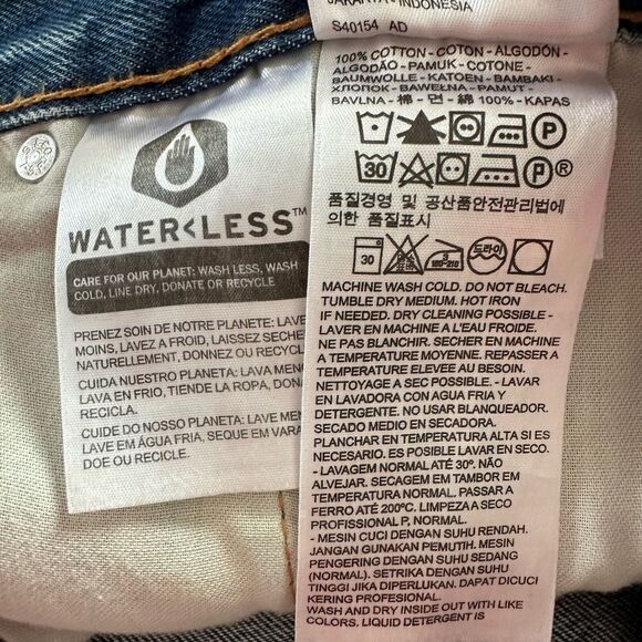 Levi's 569 Denim Jean Shorts Men’s Size 40 - Picture 3 of 7